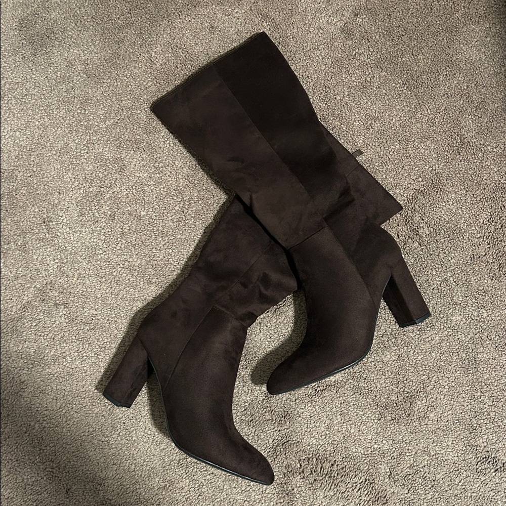 Brown Knee-High Women's Boots